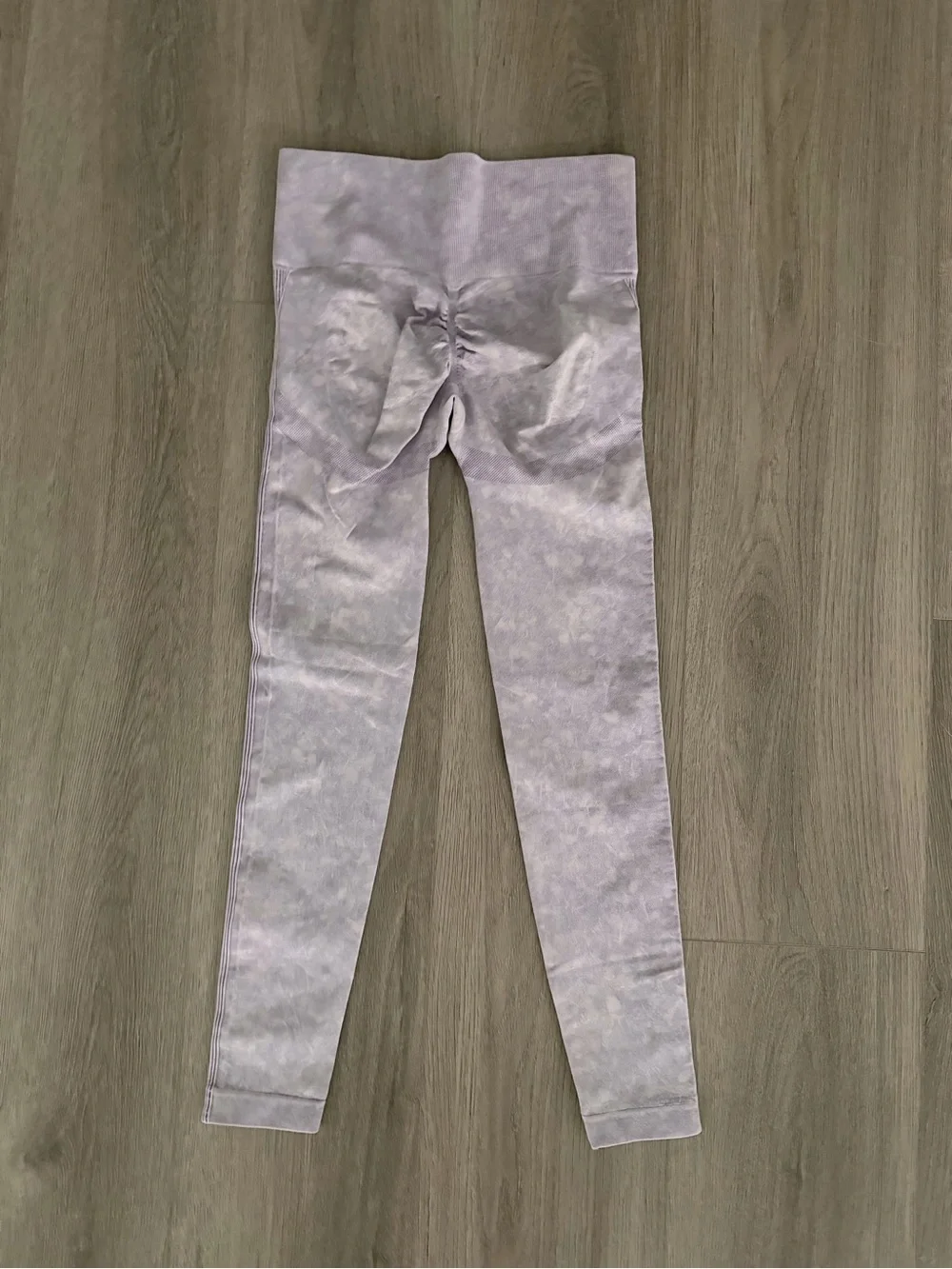 High-Waist Scrunch Leggings - Lavender